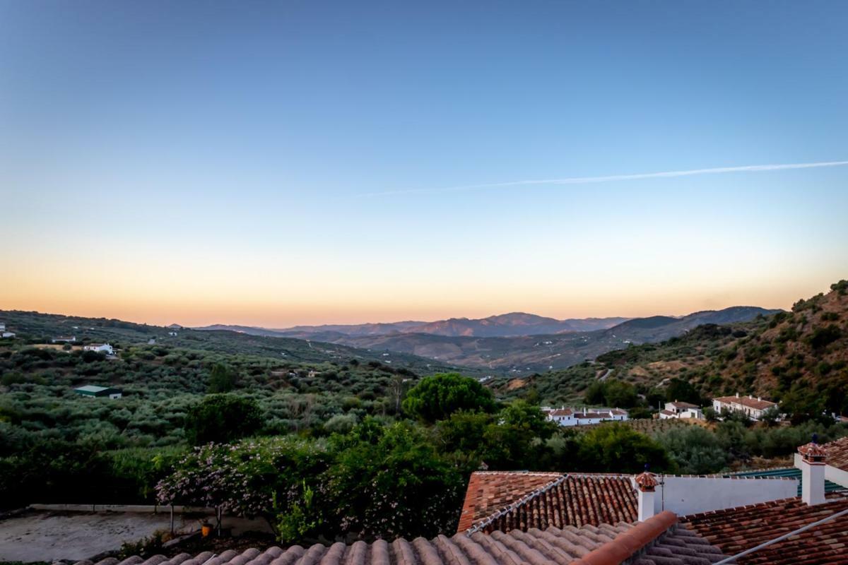 B&B Villa Deseada Periana Esterno foto
